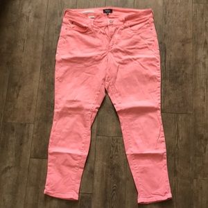 Women’s colored jeans, Size 14
